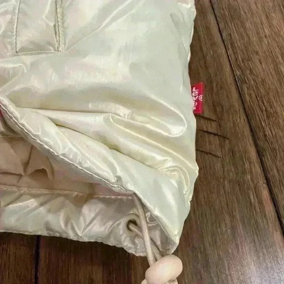 Levis Women's XL Shinny Ivory Puffer Jacket Sherpa
Lined Hooded Genuine Red Tab - Picture 6 of 13